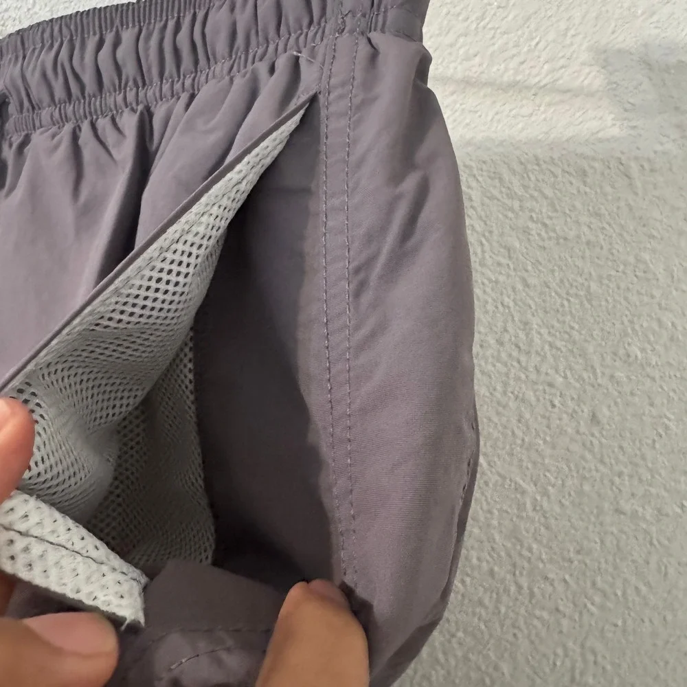 Standard Cloth Swim Trunks Shorts Mens M Mauve 5 Inch Inseam Mesh Lined Outdoors